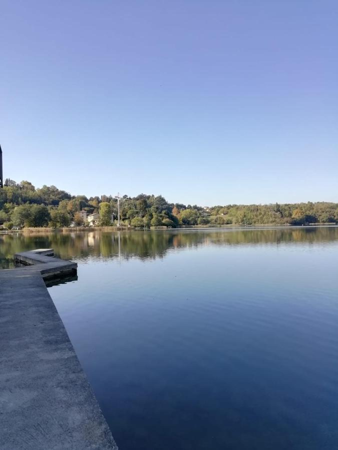 La Poesia Del Lago Oggiono Kültér fotó