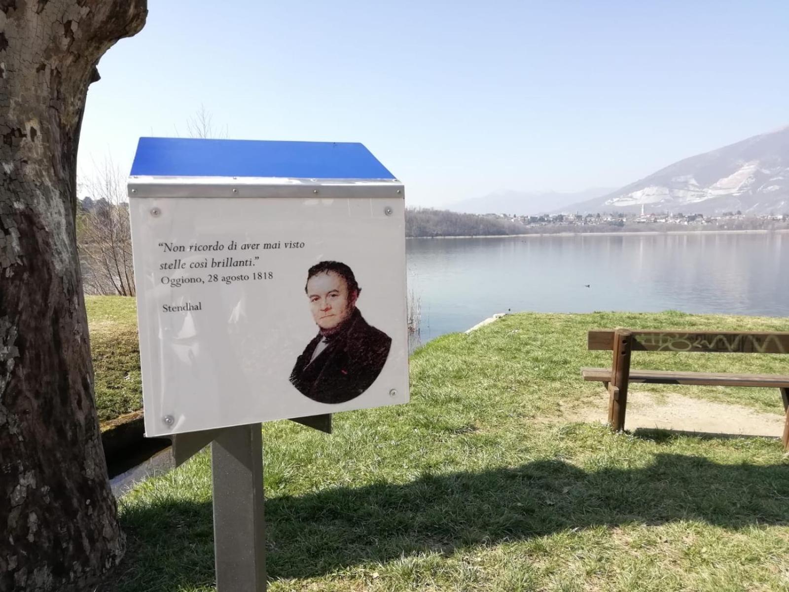 La Poesia Del Lago Oggiono Kültér fotó